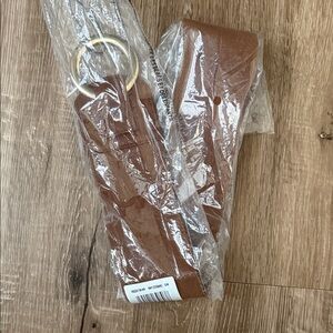 Light brown stretchy belt with gold detailing